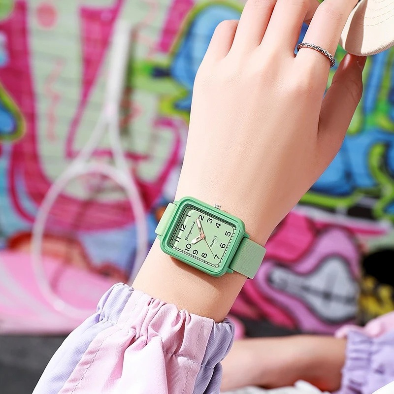 Fashion Rectangle Dial Ladies  - Silicone Band Women ulasan dan harga